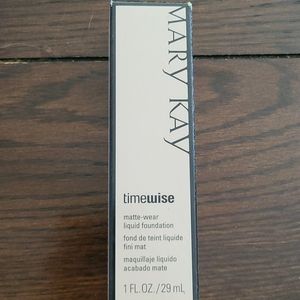 Mary Kay Timewise Matte-wear Ivory 5